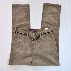 Gloria‎ Vanderbilt Woman’s Brown High Rise Corduroy Straight Leg Pants Size 10